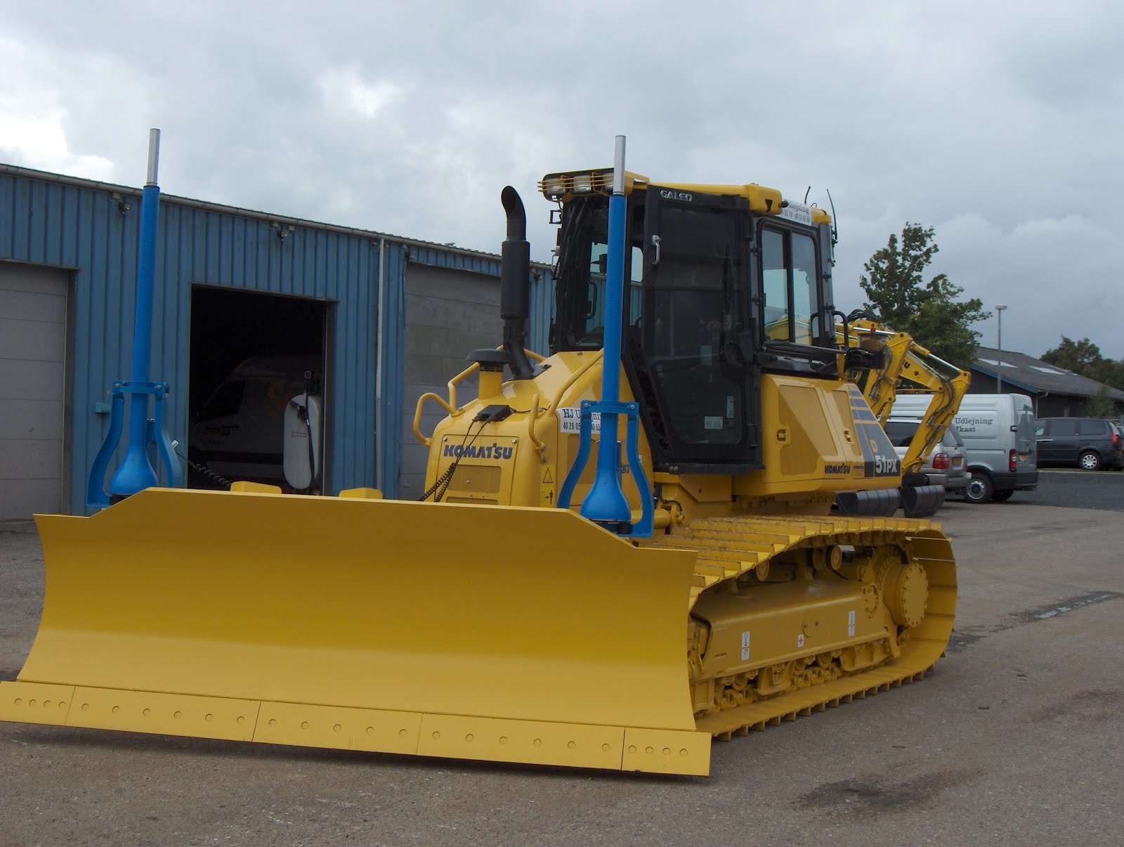 Komatsu D51 dozer